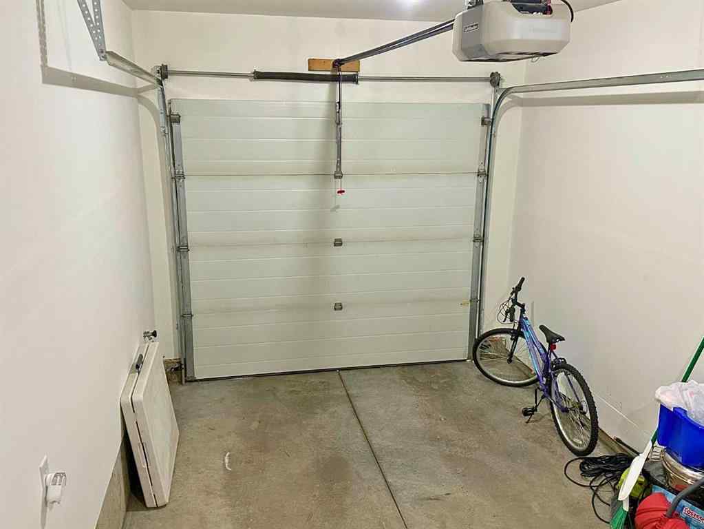 MLS® A2259288 - 1004 Minto Street  in NONE Penhold, Residential