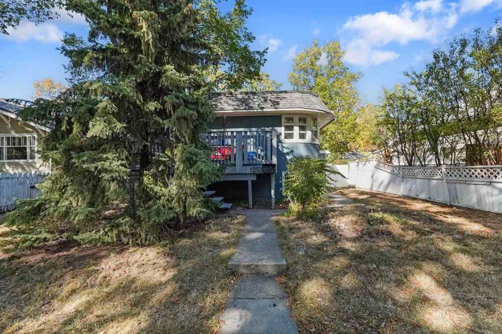 MLS® A2259289 - 1253 8A Avenue S in London Road Lethbridge, Residential