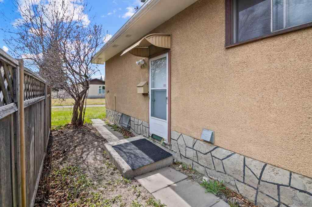 MLS® A2259290 - 3431 30A Avenue SE in Dover Calgary, Residential