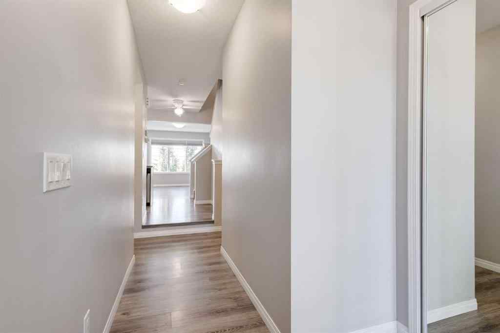 MLS® A2259294 - 157 Hillcrest Square SW in Hillcrest Airdrie, Residential