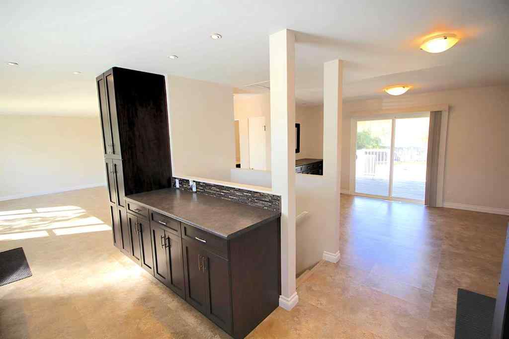 MLS® A2259295 - 2 Forest Close  in Fairview Red Deer, Residential