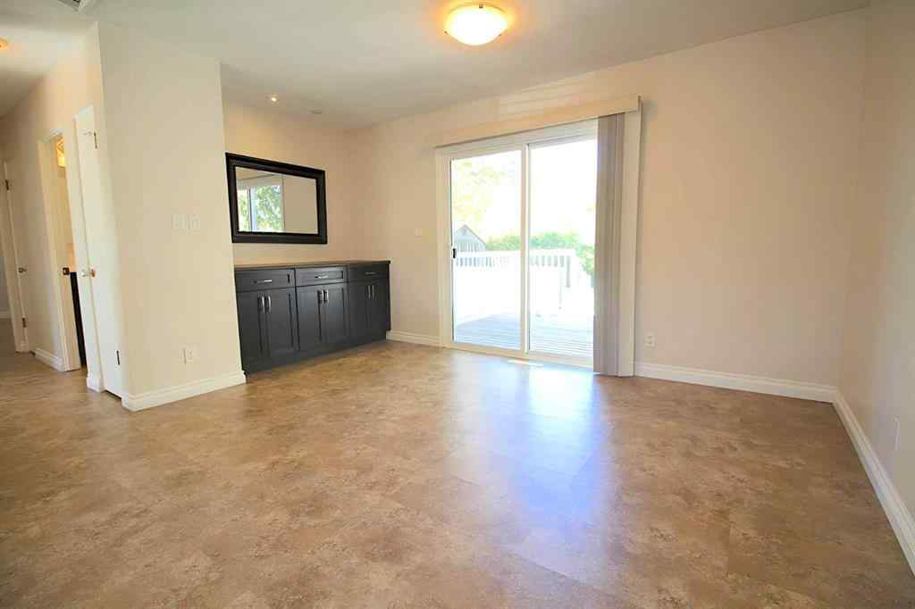 MLS® A2259295 - 2 Forest Close  in Fairview Red Deer, Residential