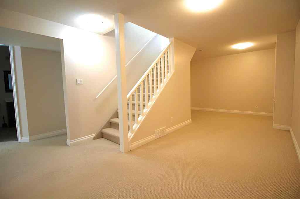 MLS® A2259295 - 2 Forest Close  in Fairview Red Deer, Residential