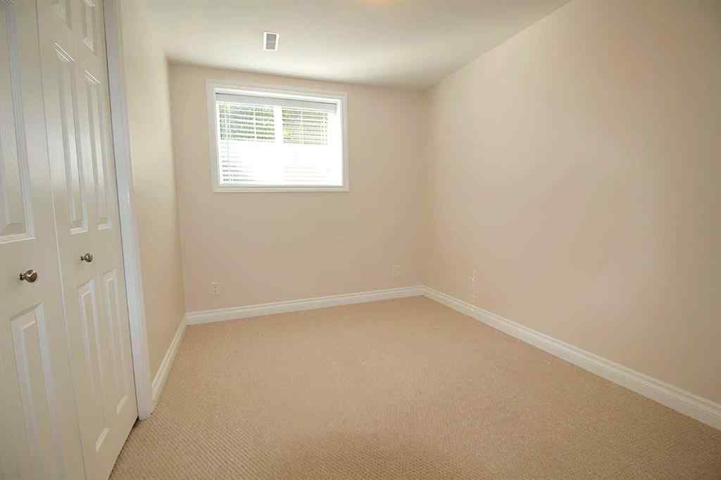 MLS® A2259295 - 2 Forest Close  in Fairview Red Deer, Residential