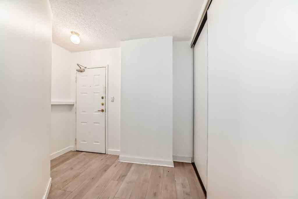 MLS® A2259298 - Unit #102 9800 Horton Road SW in Haysboro Calgary, Residential
