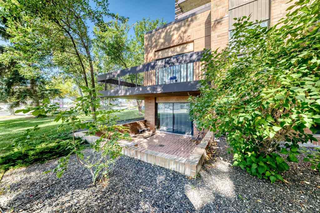 MLS® A2259298 - Unit #102 9800 Horton Road SW in Haysboro Calgary, Residential