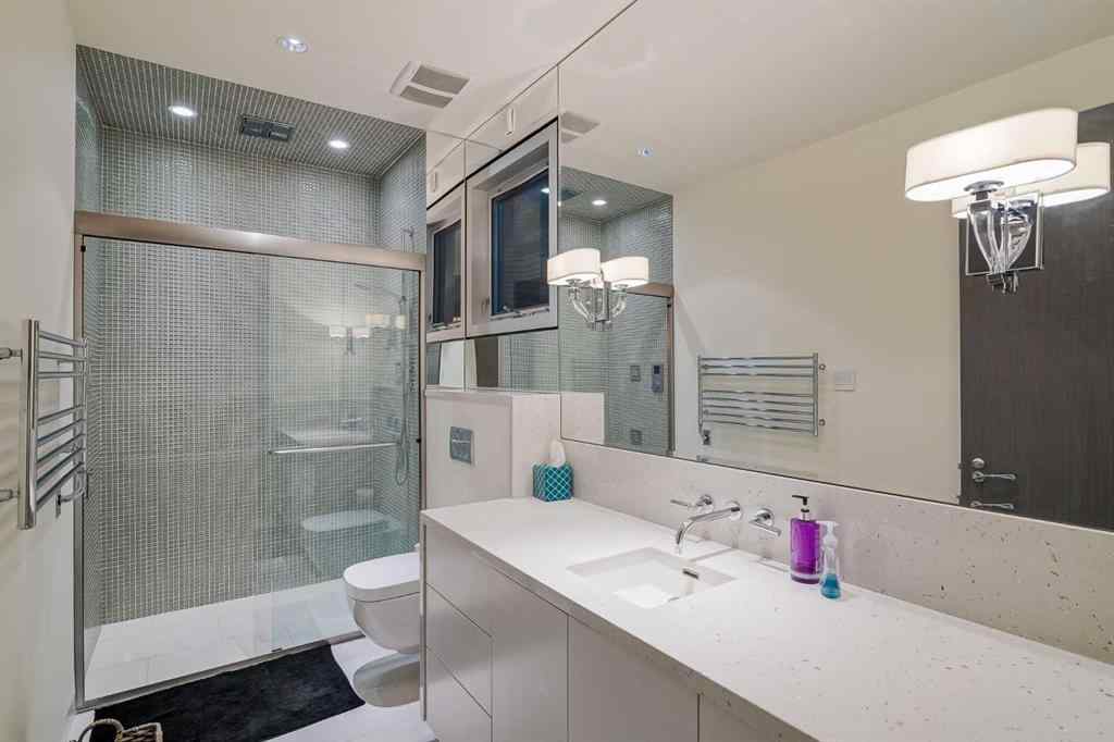 MLS® A2259299 - 2906 Marquette Street SW in Upper Mount Royal Calgary, Residential