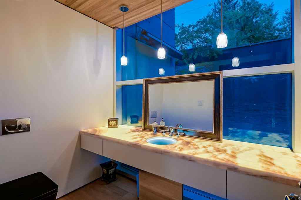 MLS® A2259299 - 2906 Marquette Street SW in Upper Mount Royal Calgary, Residential