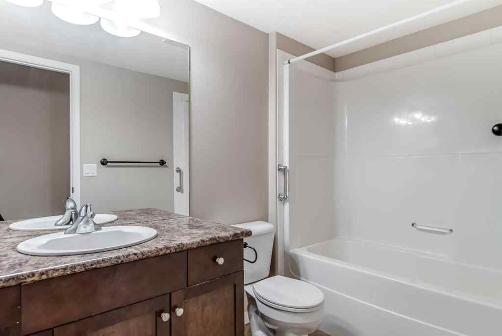 MLS® A2259309 - Unit #32 298 Somerset Way SE in Southland Medicine Hat, Residential