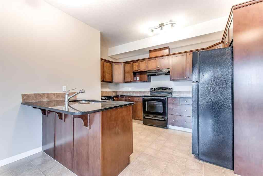 MLS® A2259309 - Unit #32 298 Somerset Way SE in Southland Medicine Hat, Residential