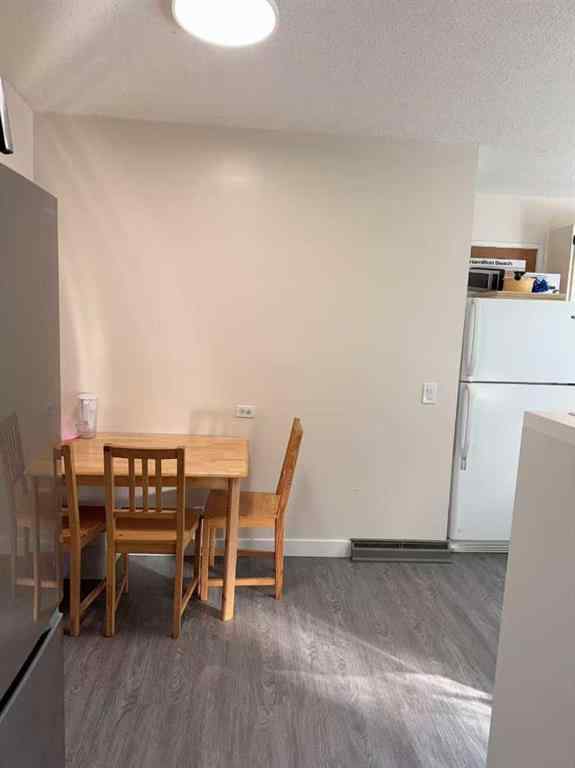 MLS® A2259312 - 3727 Valdes Place NW in Varsity Calgary, Residential