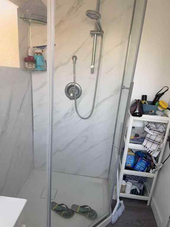 MLS® A2259312 - 3727 Valdes Place NW in Varsity Calgary, Residential