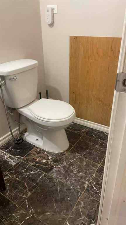 MLS® A2259312 - 3727 Valdes Place NW in Varsity Calgary, Residential