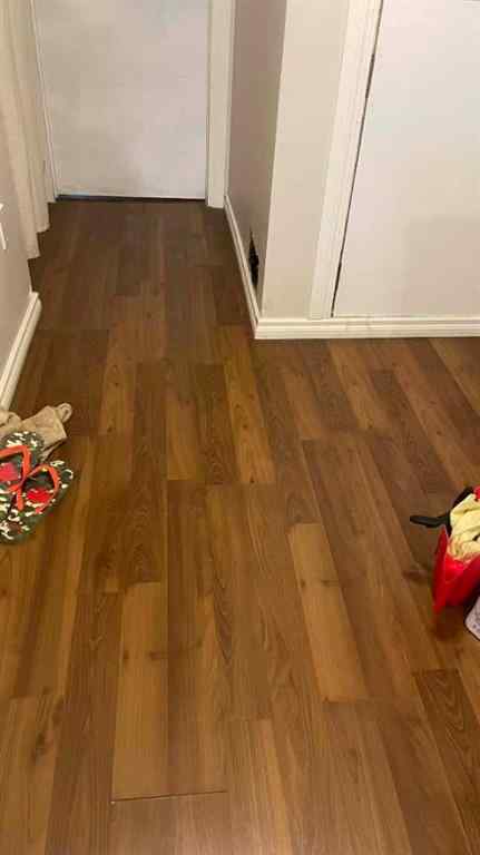 MLS® A2259312 - 3727 Valdes Place NW in Varsity Calgary, Residential