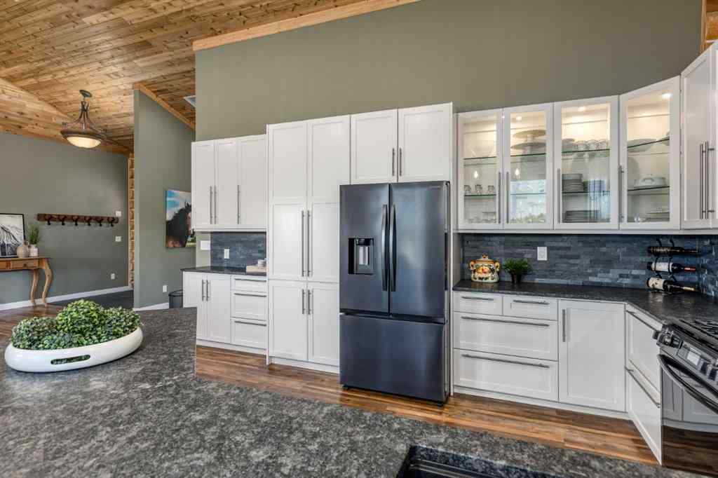 MLS® A2259318 - 32101 Range Road 50   in NONE Rural Mountain View County, Residential