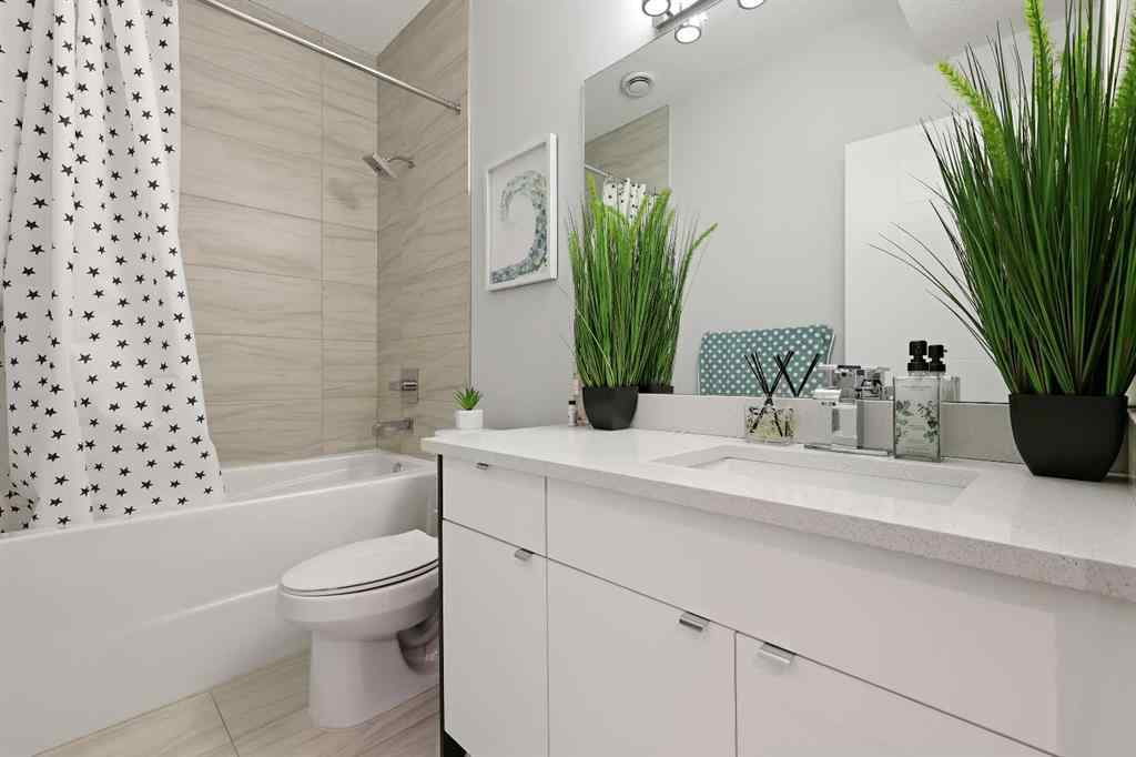 MLS® A2259319 - 1604 46 Street NW in Montgomery Calgary, Residential