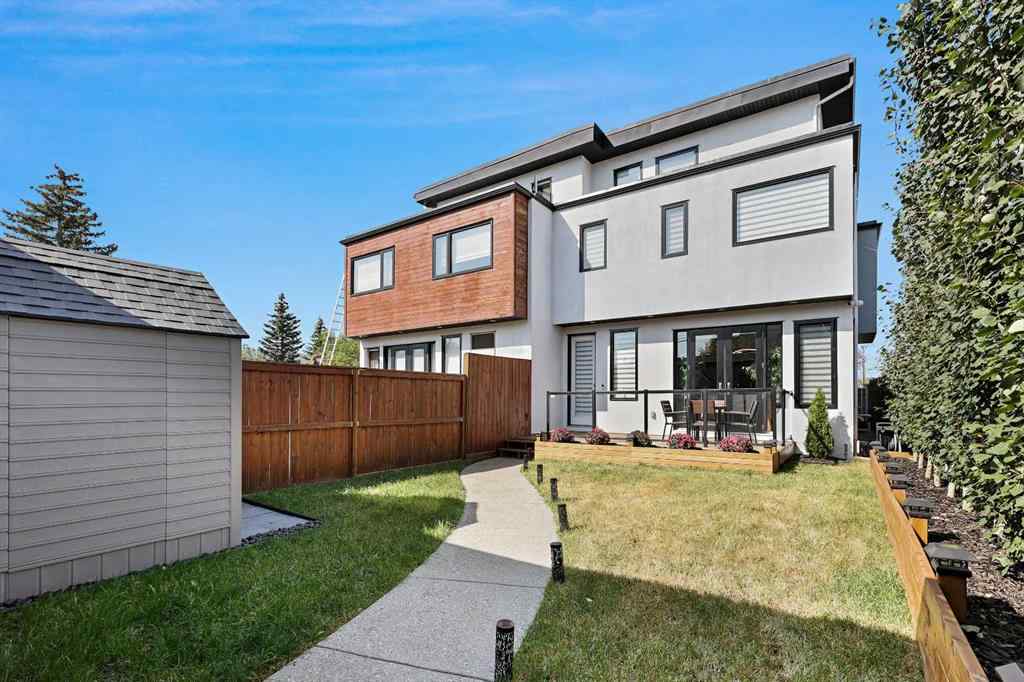 MLS® A2259319 - 1604 46 Street NW in Montgomery Calgary, Residential