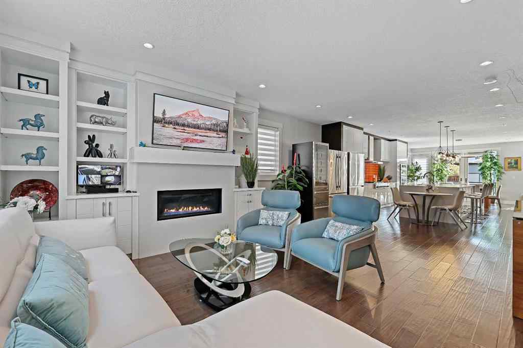 MLS® A2259319 - 1604 46 Street NW in Montgomery Calgary, Residential