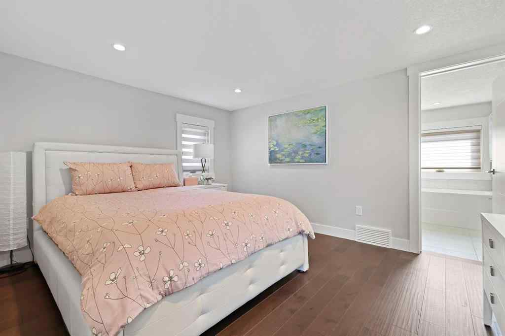 MLS® A2259319 - 1604 46 Street NW in Montgomery Calgary, Residential