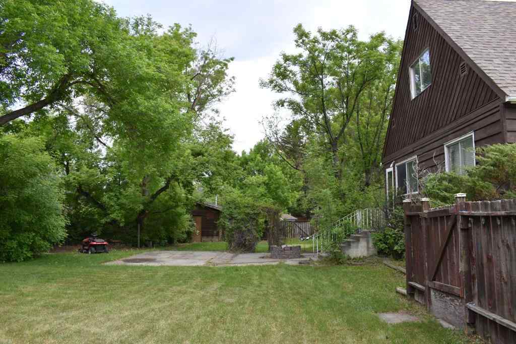 MLS® A2259321 - 7620 34 Avenue NW in Bowness Calgary, Land