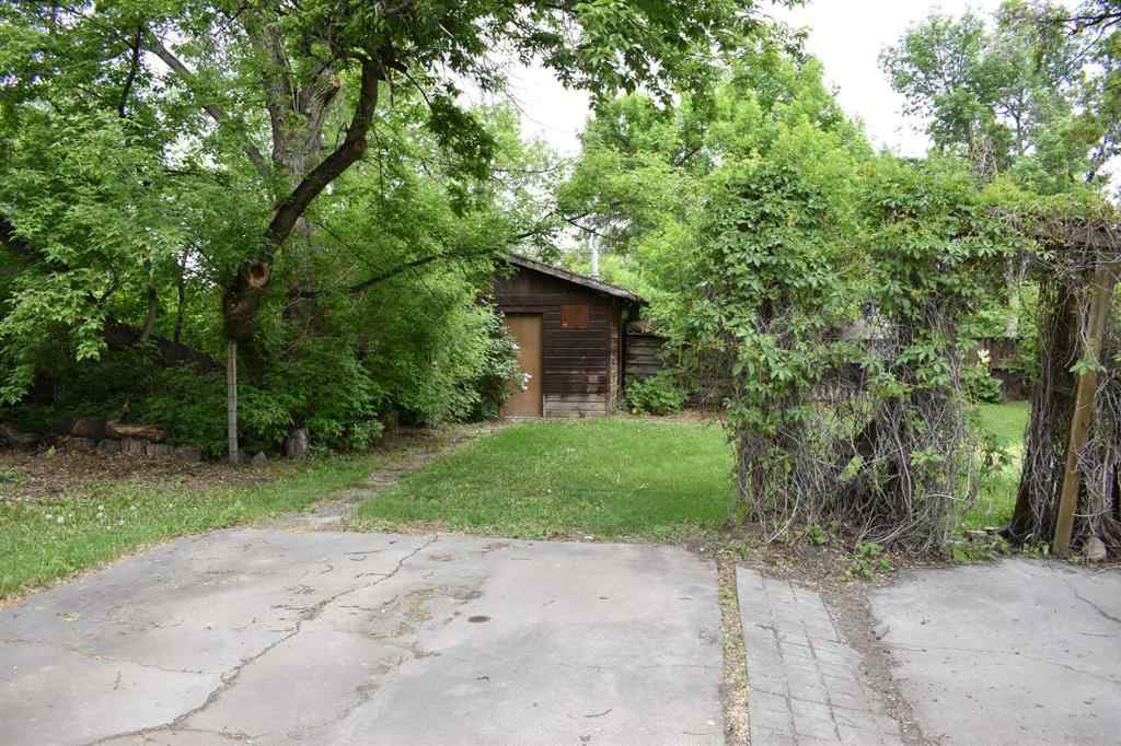 MLS® A2259321 - 7620 34 Avenue NW in Bowness Calgary, Land