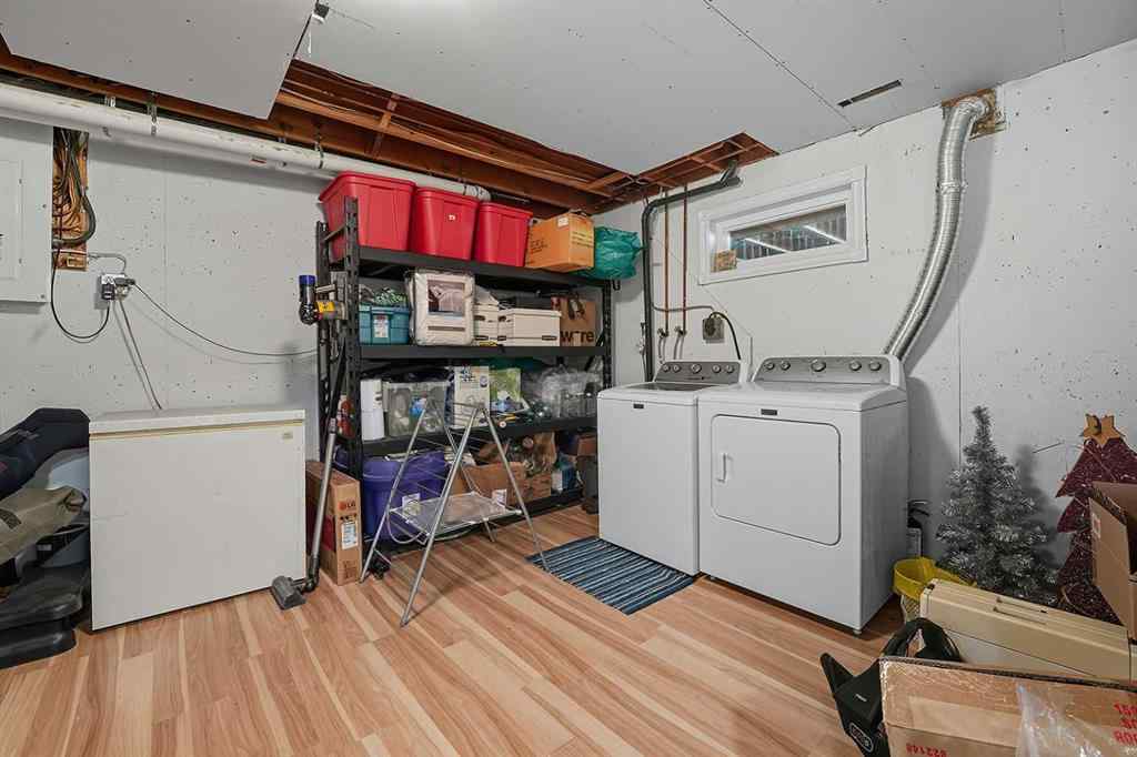 MLS® A2259322 - 5215 38 Street Crescent  in Southwest Innisfail Innisfail, Residential