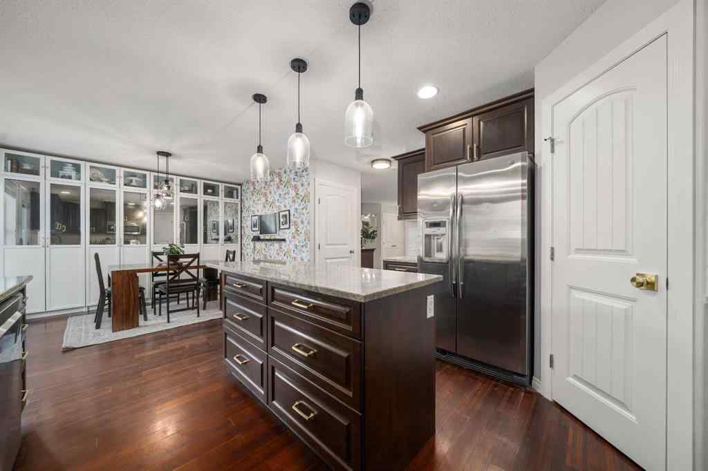 MLS® A2259323 - 482 11 Street SE in SE Hill Medicine Hat, Residential