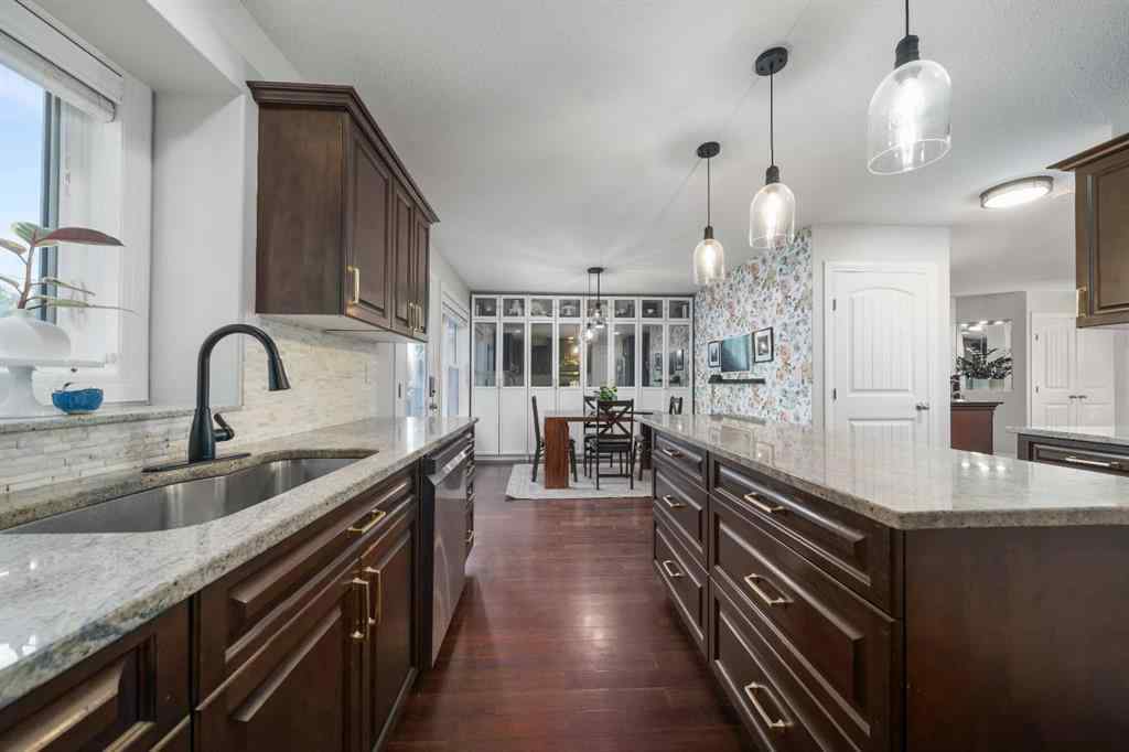 MLS® A2259323 - 482 11 Street SE in SE Hill Medicine Hat, Residential