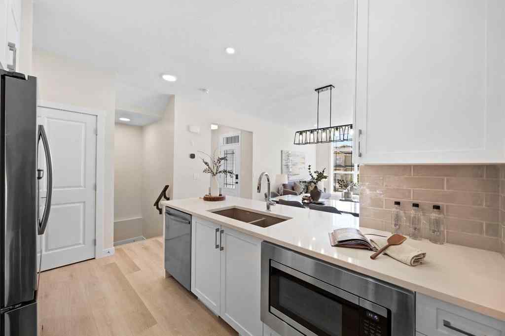 MLS® A2259325 - 2150 Bayview Drive SW in Bayview Airdrie, Residential