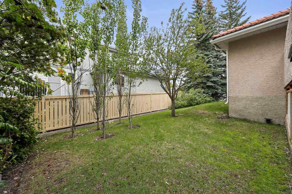 MLS® A2259327 - 151 Hawkside Close NW in Hawkwood Calgary, Residential