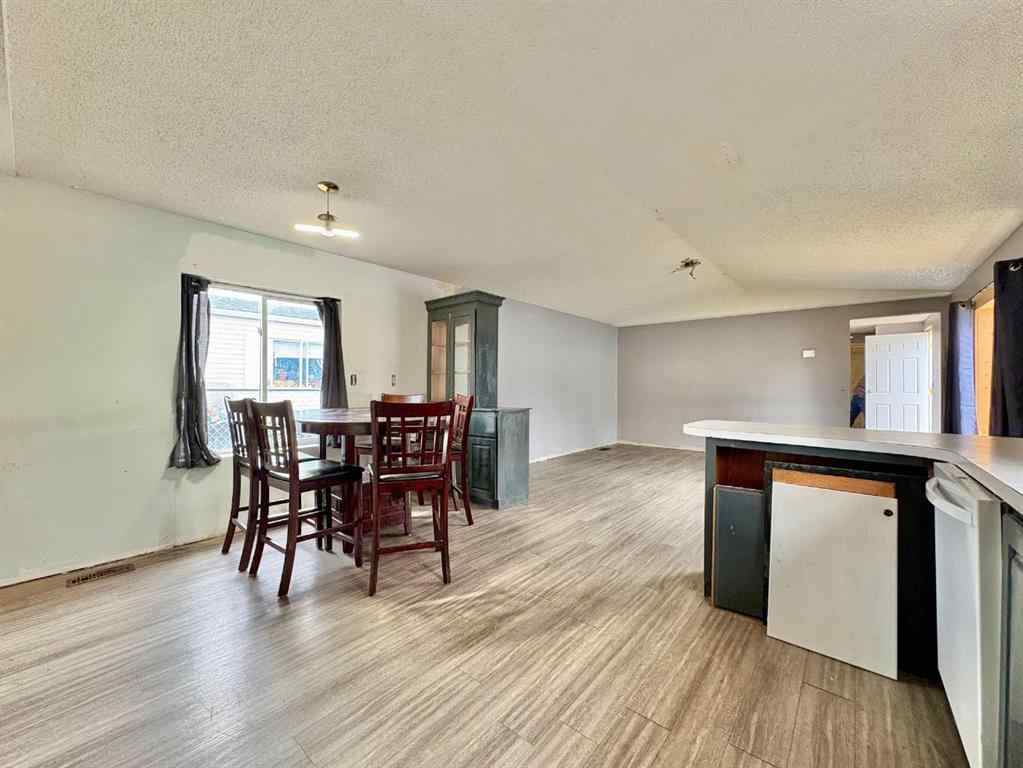 MLS® A2259329 - 9734 121 Avenue  in Crystal Ridge Grande Prairie, Residential