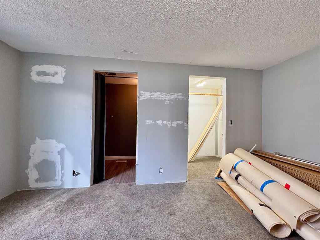 MLS® A2259329 - 9734 121 Avenue  in Crystal Ridge Grande Prairie, Residential