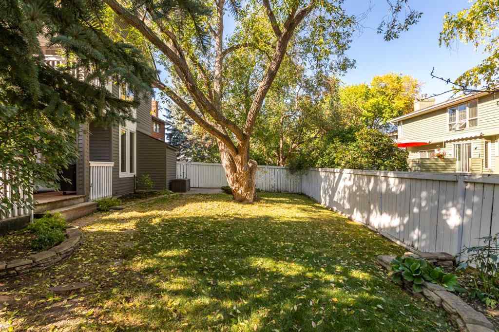 MLS® A2259333 - 4 Wood Willow Place SW in Woodlands Calgary, Residential