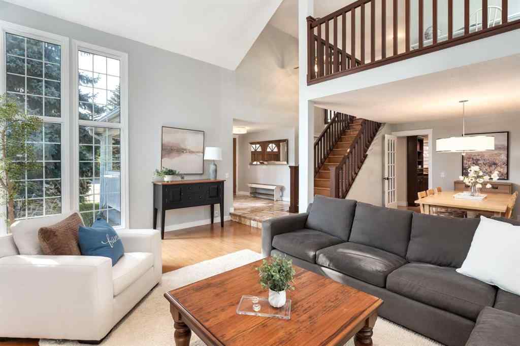 MLS® A2259333 - 4 Wood Willow Place SW in Woodlands Calgary, Residential