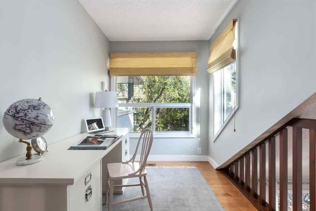 MLS® A2259333 - 4 Wood Willow Place SW in Woodlands Calgary, Residential