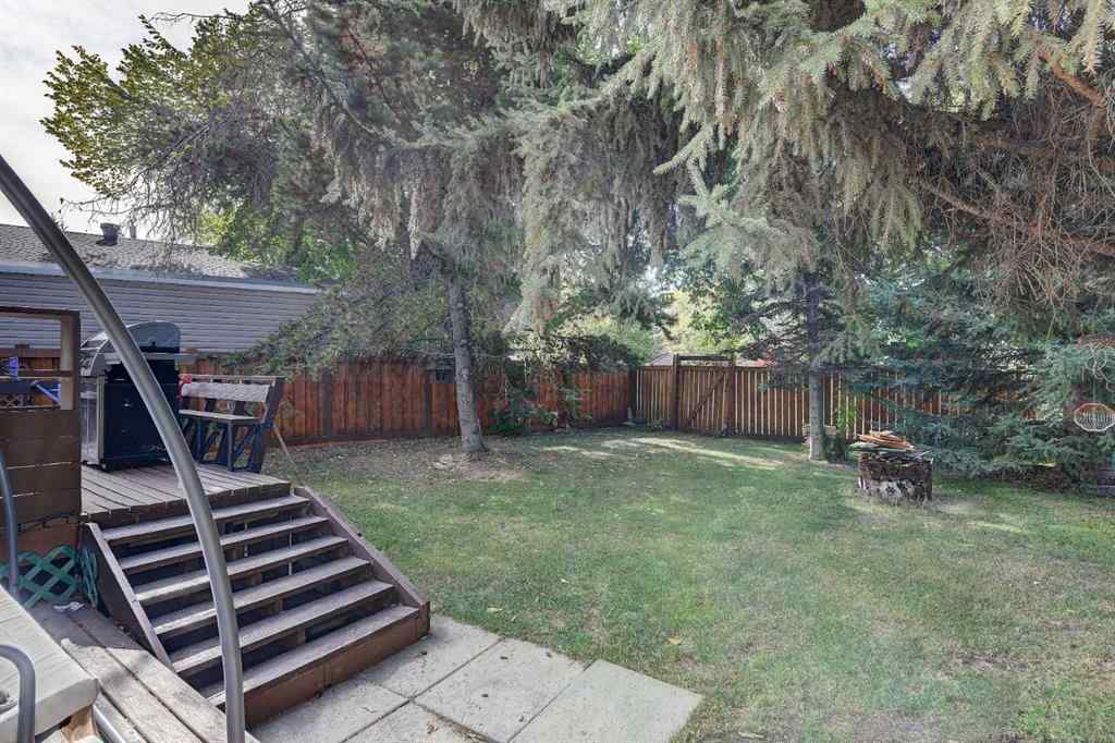 MLS® A2259340 - 6910 94 Street  in South Patterson Place Grande Prairie, Residential