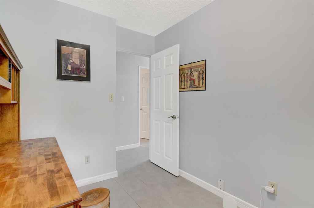 MLS® A2259340 - 6910 94 Street  in South Patterson Place Grande Prairie, Residential