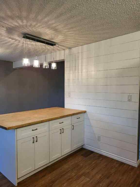 MLS® A2259341 - 9313 71 Avenue  in South Patterson Place Grande Prairie, Residential