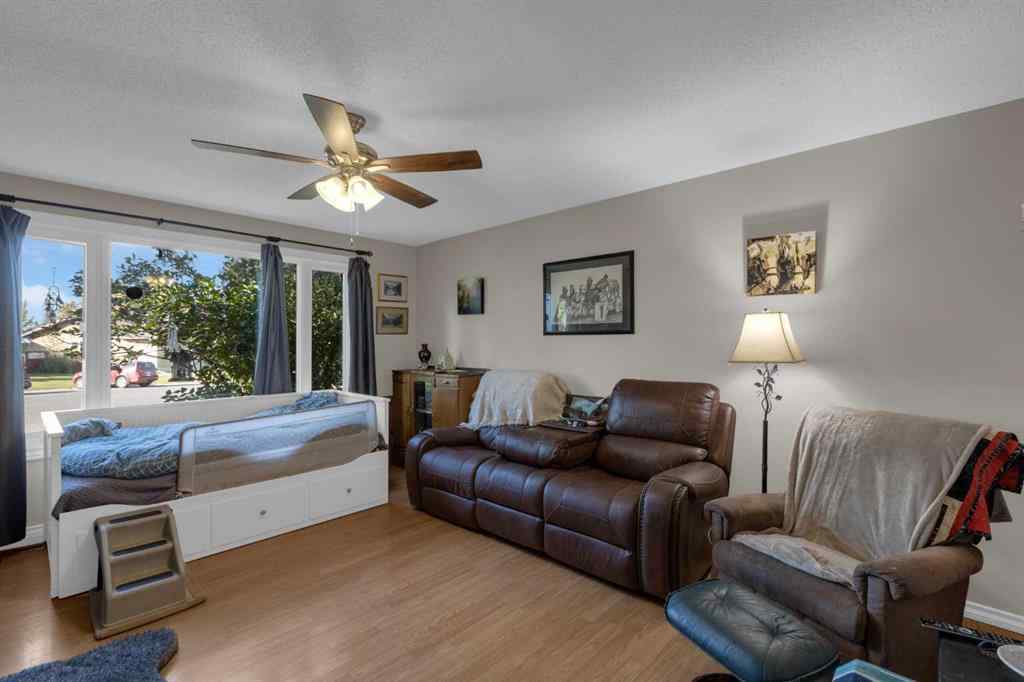 MLS® A2259348 - 31 Rundlelawn Court NE in Rundle Calgary, Residential