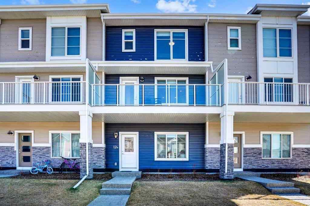 MLS® A2259351 - 124 Savanna Street NE in Saddle Ridge Calgary, Residential