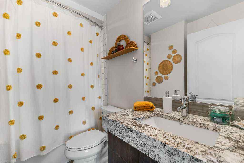 MLS® A2259352 - Unit #810 303 13 Avenue SW in Beltline Calgary, Residential