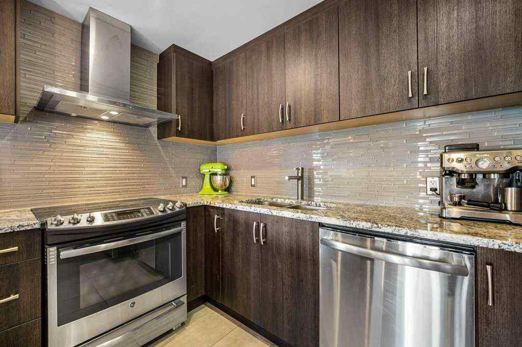 MLS® A2259352 - Unit #810 303 13 Avenue SW in Beltline Calgary, Residential