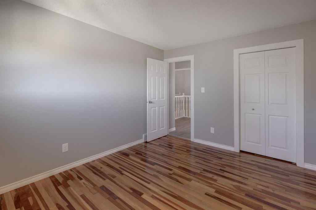 MLS® A2259356 - 139 Berkshire Place NW in Beddington Heights Calgary, Residential