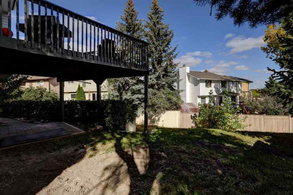 MLS® A2259356 - 139 Berkshire Place NW in Beddington Heights Calgary, Residential