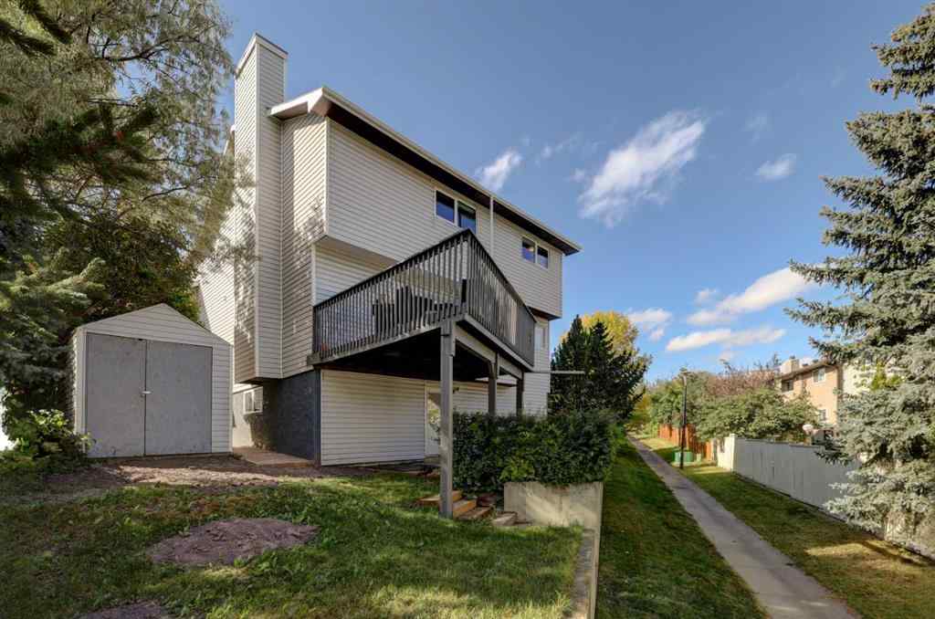 MLS® A2259356 - 139 Berkshire Place NW in Beddington Heights Calgary, Residential