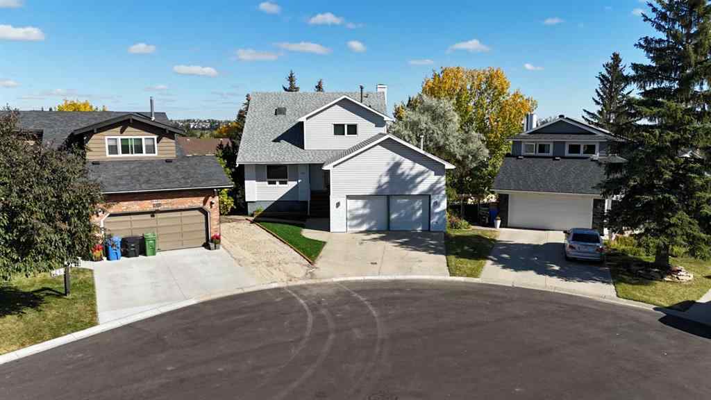 MLS® A2259356 - 139 Berkshire Place NW in Beddington Heights Calgary, Residential