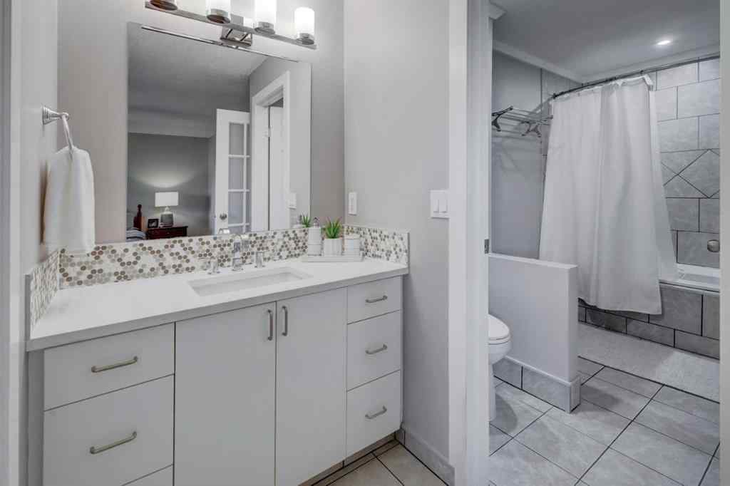 MLS® A2259356 - 139 Berkshire Place NW in Beddington Heights Calgary, Residential