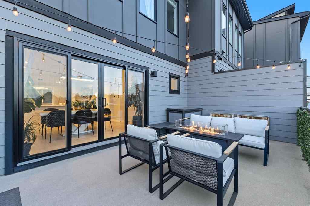 MLS® A2259357 - 3096 85 Street SW in Springbank Hill Calgary, Residential