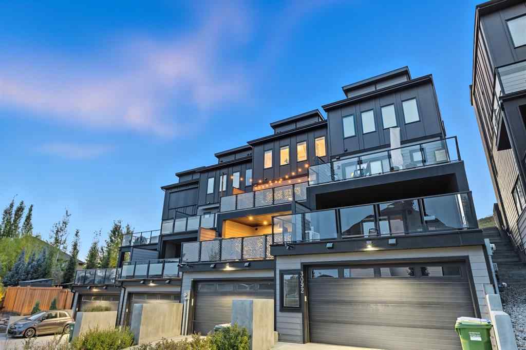 MLS® A2259357 - 3096 85 Street SW in Springbank Hill Calgary, Residential