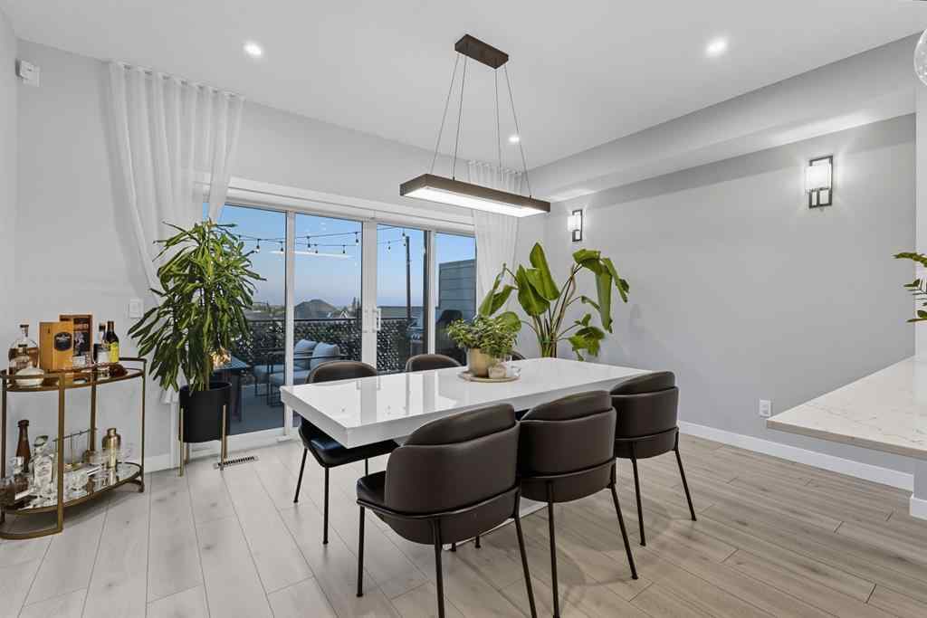 MLS® A2259357 - 3096 85 Street SW in Springbank Hill Calgary, Residential